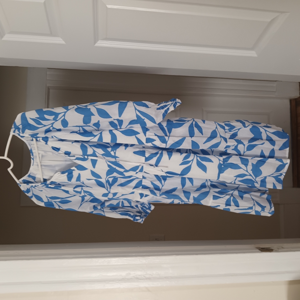 Brand new Blue and White Leaf Print Dress